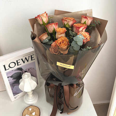 Classic Cappuccino Roses